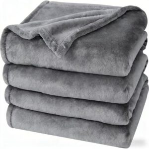Polyester blanket 200×230cm, 780g. Custom‑available for any weight, size, pattern and packaging.